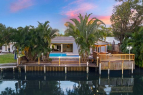 Waterfront House - Solar Heated Pool, Arcade Games
